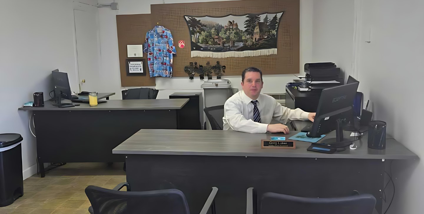 Luker, CPA office interior